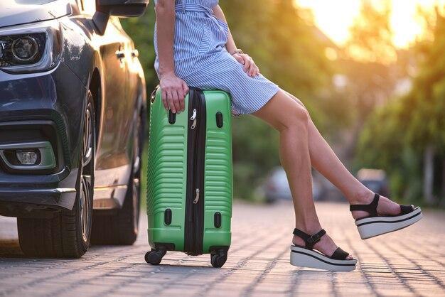 Самые легкие чемоданы на колесах рейтинг